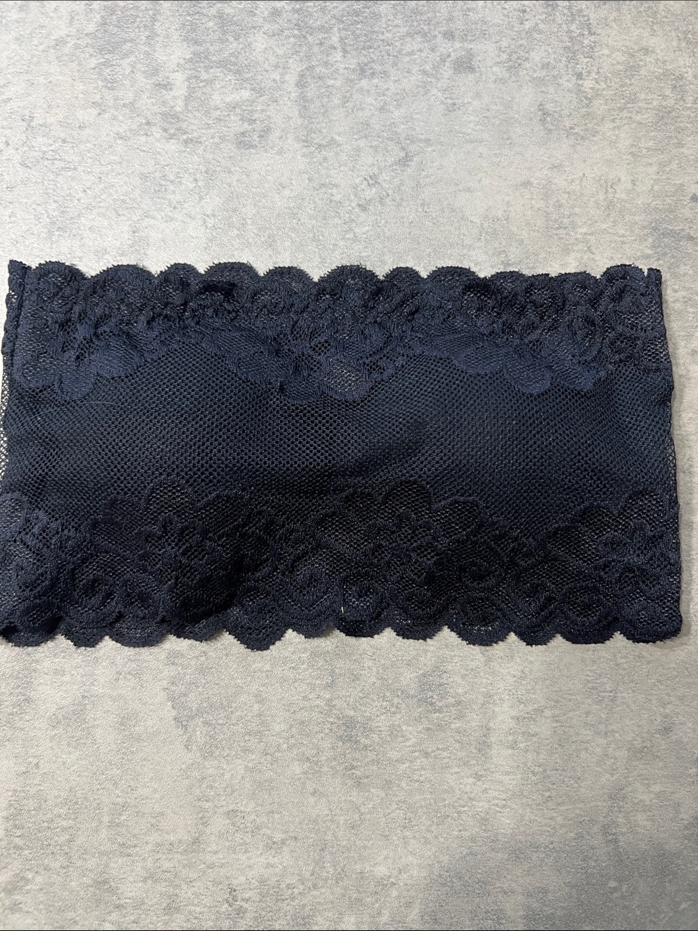 SHEIN Black Lace Bandeau Bra